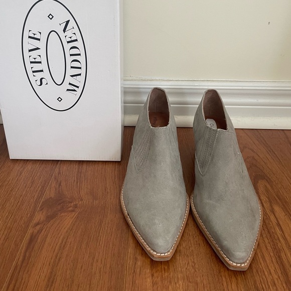 Brand New Steve Madden Booties - Picture 5 of 5